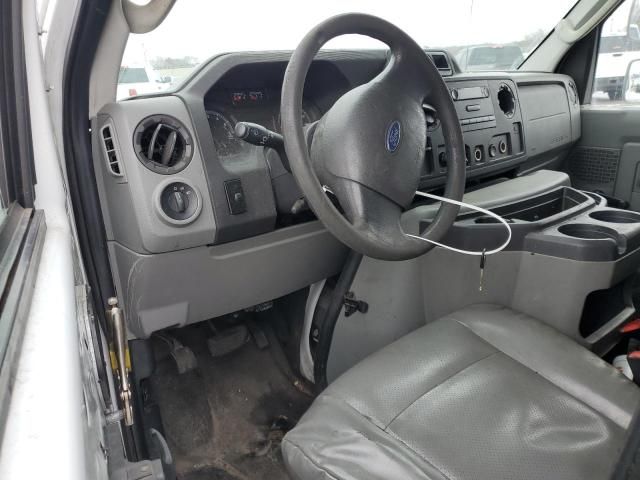 2011 Ford Econoline E350 Super Duty Van