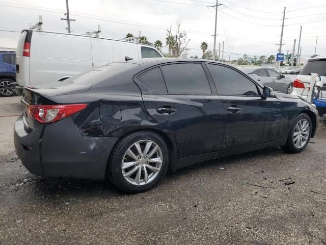 2015 Infiniti Q50 Base