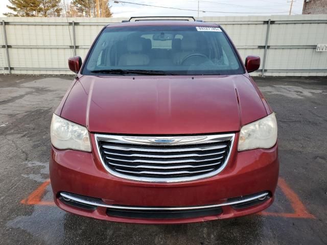 2014 Chrysler Town & Country Touring