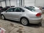 2012 Volkswagen Passat SEL