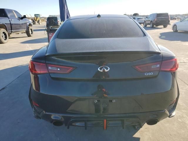 2018 Infiniti Q60 Luxe 300