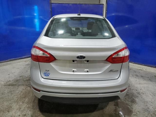 2016 Ford Fiesta SE