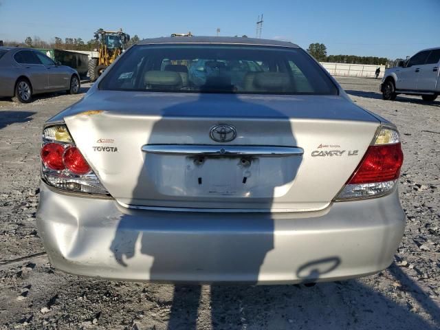 2005 Toyota Camry LE