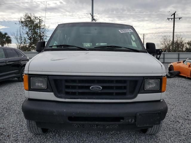 2004 Ford Econoline E250 Van