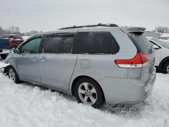 2011 Toyota Sienna LE