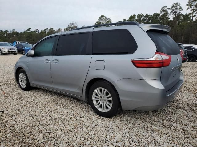 2015 Toyota Sienna XLE