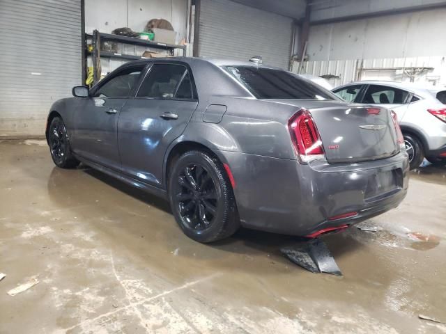 2016 Chrysler 300 S