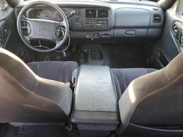 2000 Dodge Dakota Quattro