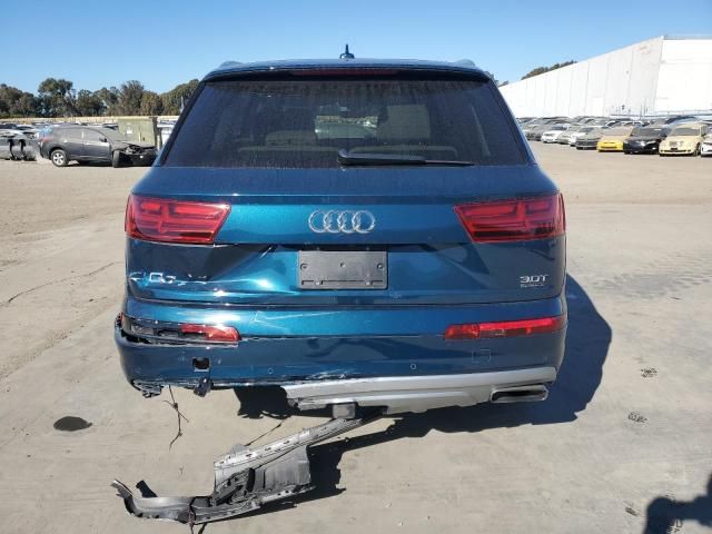 2018 Audi Q7 Premium Plus