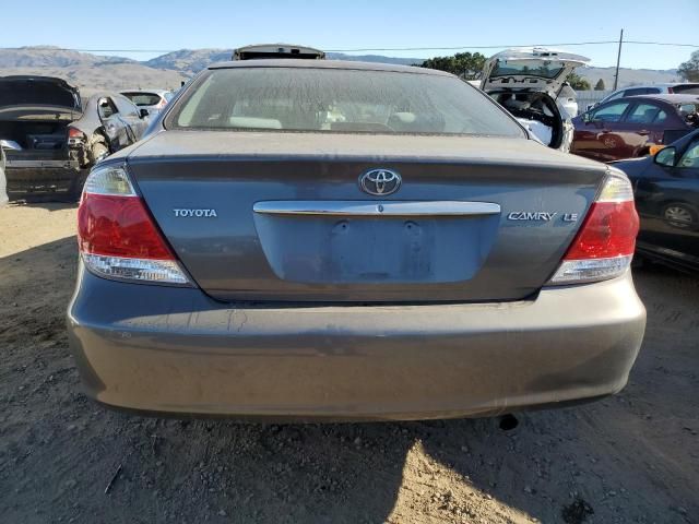 2005 Toyota Camry LE