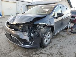 2017 Chrysler Pacifica Touring L Plus en venta en Pekin, IL