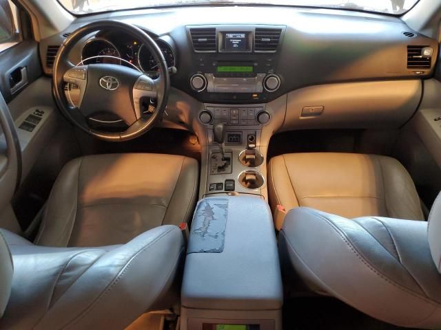 2010 Toyota Highlander SE