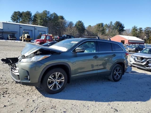 2017 Toyota Highlander LE