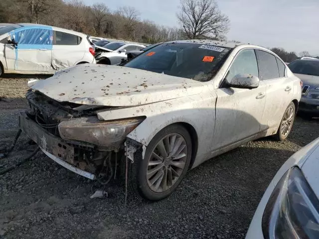 2021 Infiniti Q50 Luxe