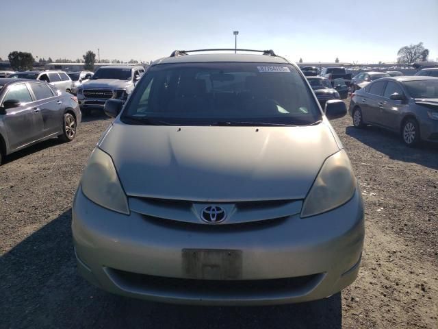 2006 Toyota Sienna CE