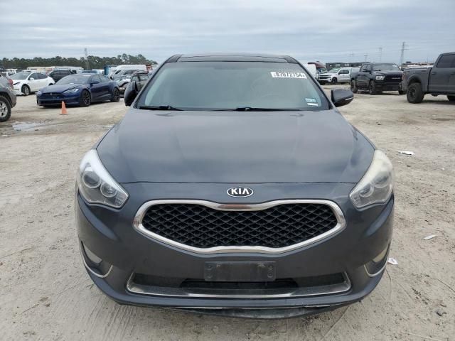 2016 KIA Cadenza Luxury