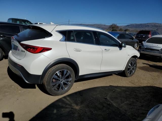 2018 Infiniti QX30 Base