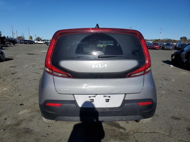 2022 KIA Soul LX