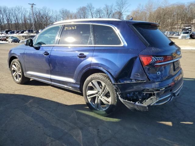 2022 Audi Q7 Premium Plus