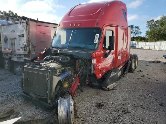 2016 Freightliner Cascadia 1