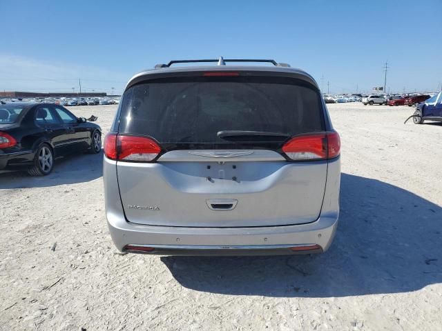 2017 Chrysler Pacifica Touring L Plus