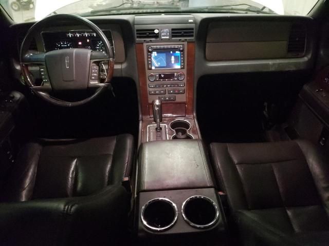 2013 Lincoln Navigator L