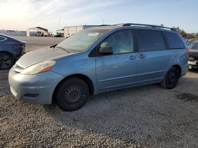 2006 Toyota Sienna CE