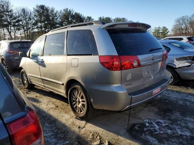 2007 Toyota Sienna XLE