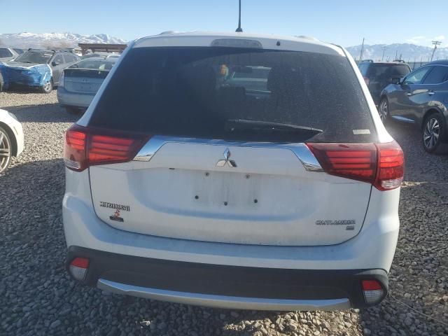 2016 Mitsubishi Outlander SE