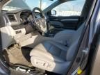 2017 Toyota Highlander SE