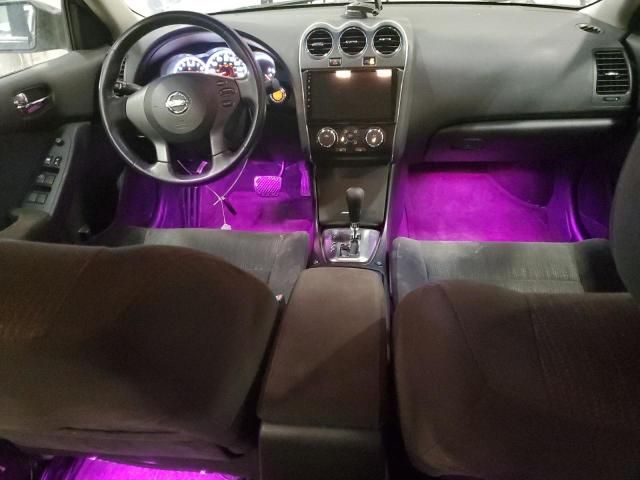 2010 Nissan Altima Base