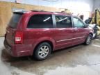 2010 Chrysler Town & Country Touring