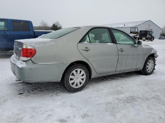 2005 Toyota Camry LE