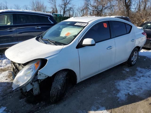 2014 Nissan Versa S