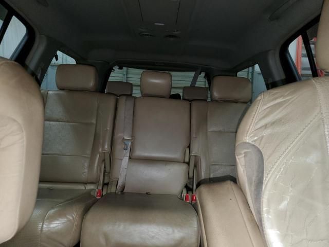 2004 Nissan Armada SE