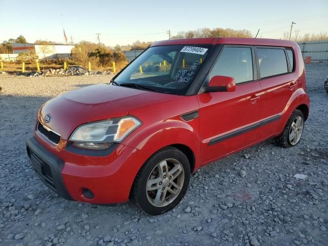 2011 KIA Soul +