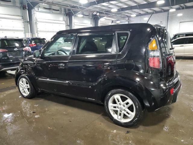 2010 KIA Soul +