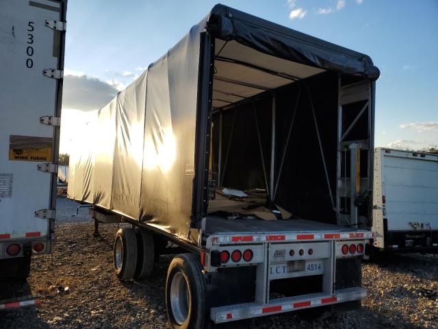 2014 East Manufacturing Trailer