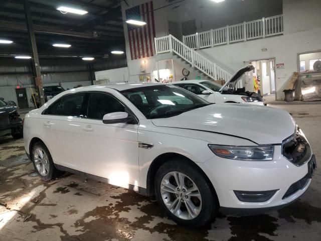 2014 Ford Taurus SEL