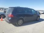 2013 Volkswagen Routan SE