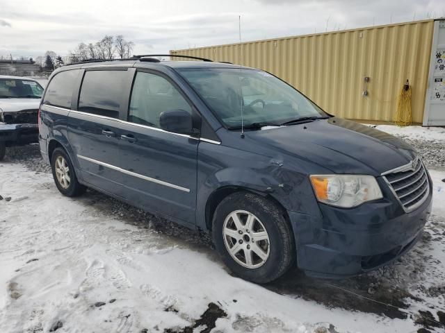 2009 Chrysler Town & Country Touring