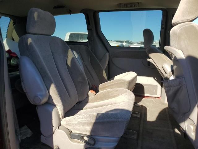 2001 Chrysler Town & Country LXI