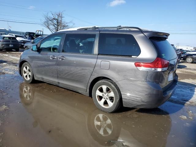 2011 Toyota Sienna LE