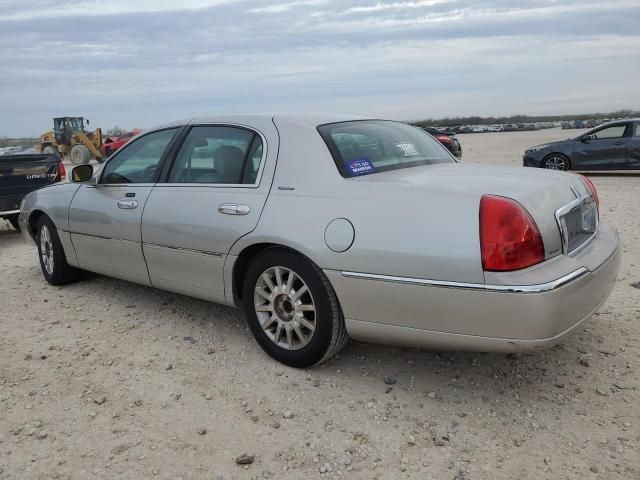 2006 Lincoln Town Car Signature