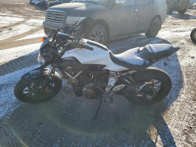 2015 Yamaha FZ07