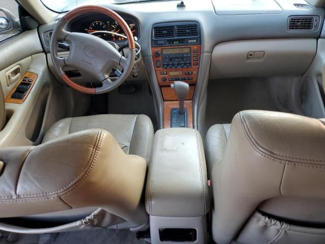 2000 Lexus ES 300