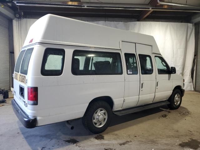 2013 Ford Econoline E250 Van