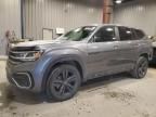 2022 Volkswagen Atlas SEL R-Line