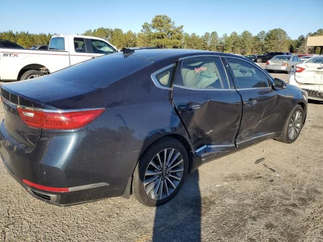 2017 KIA Cadenza Premium