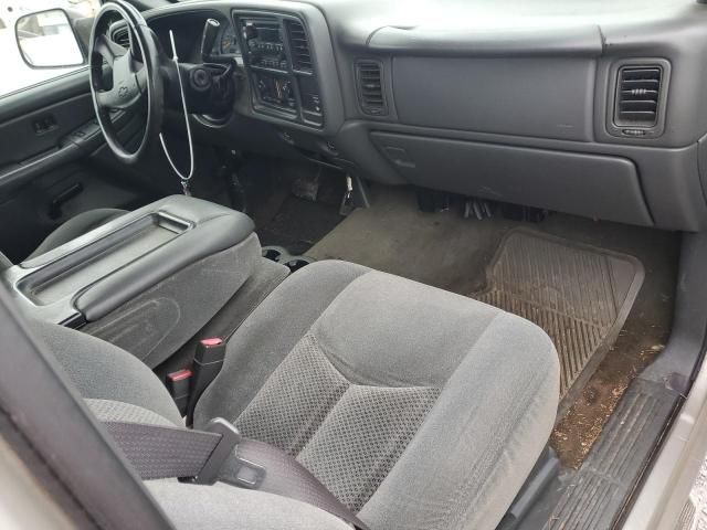 2004 Chevrolet Silverado C2500 Heavy Duty